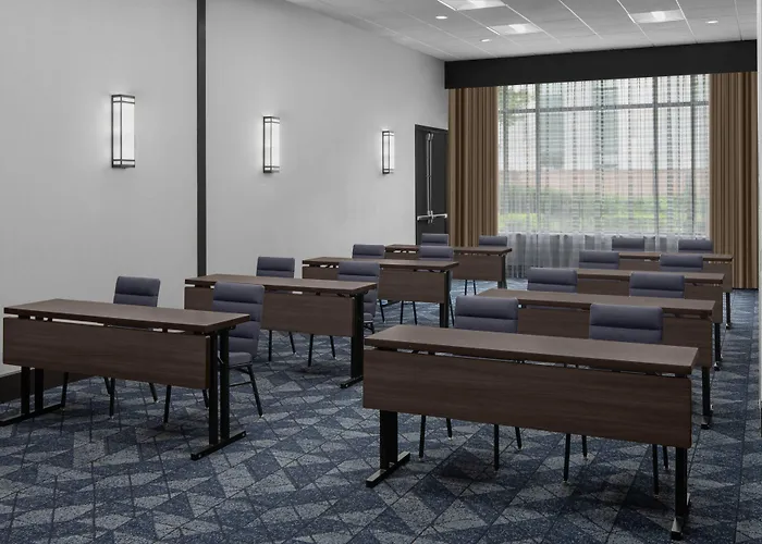 Hotel Courtyard By Marriott Center 4*