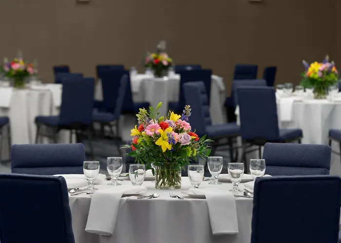Hotel Courtyard By Marriott Center 4*