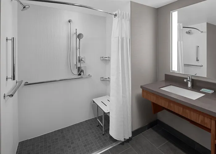 Hotel Courtyard By Marriott Center Pittsburgh