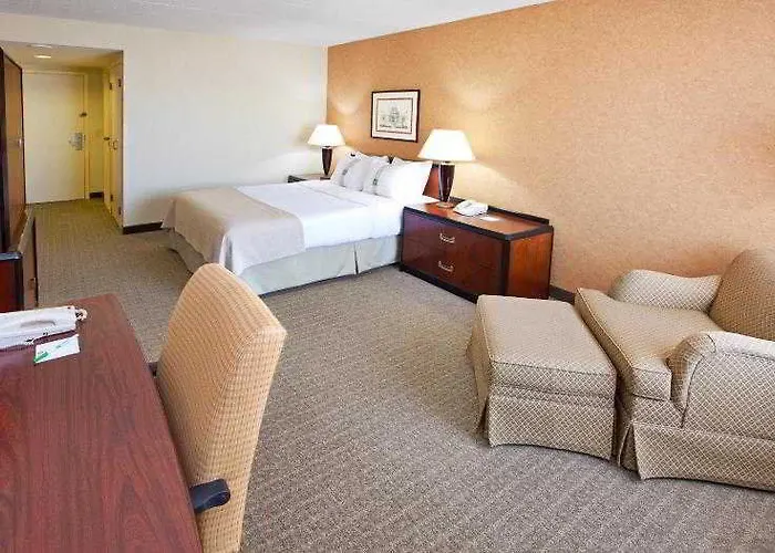 Hotel Courtyard By Marriott Center 4*
