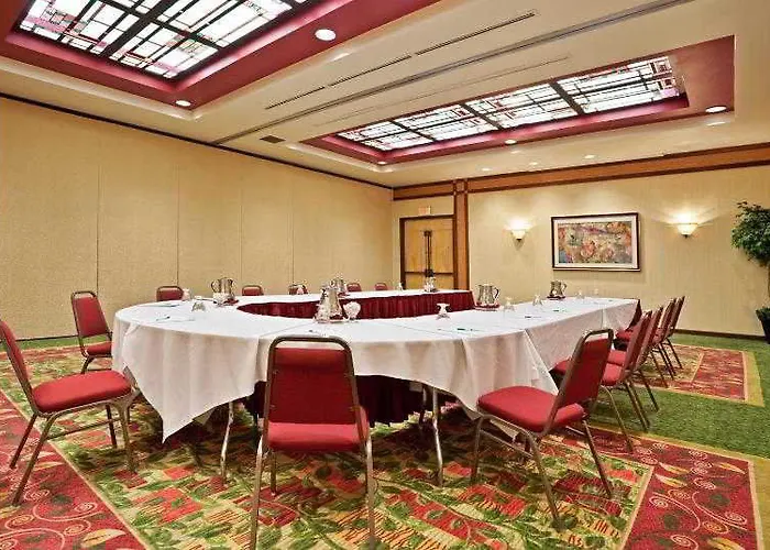 Hotel Courtyard By Marriott Center