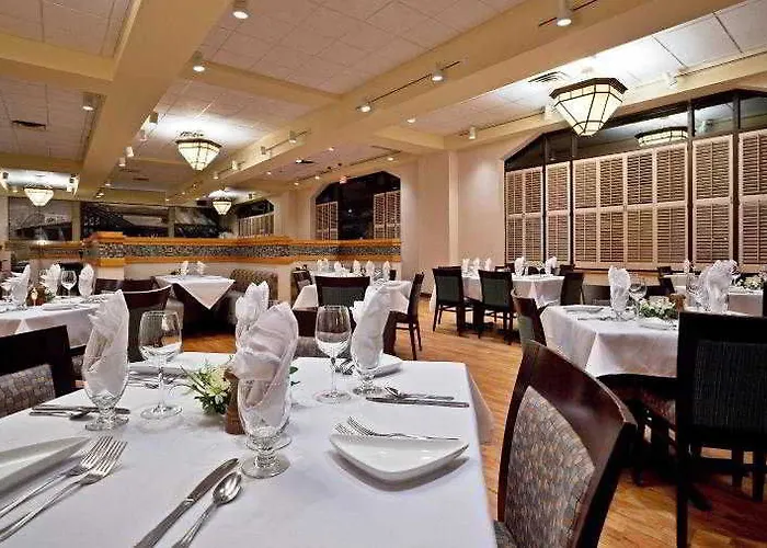 Courtyard By Marriott Center Pittsburgh